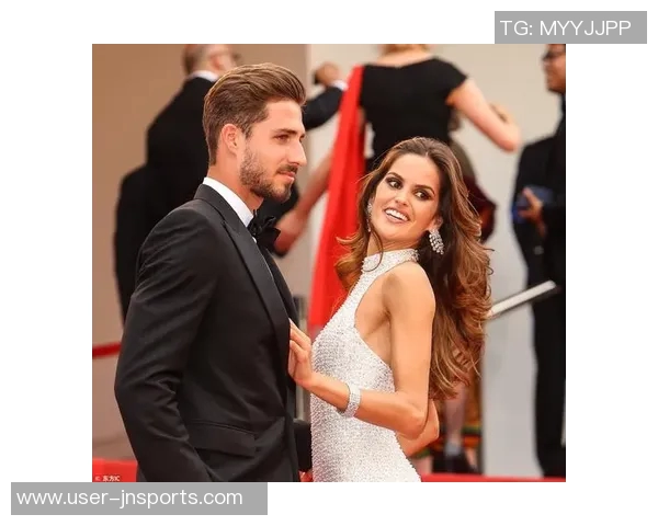 特拉普加盟巴黎FC原因揭秘：宏大项目与温暖家园的双重吸引