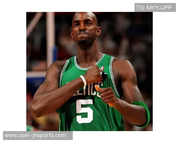 加内特透露与文班深入探讨攻防技巧与心态调整未涉及垃圾话内容