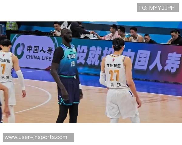 首钢在巴特尔谈判中遭遇挫折对周琦和小曾的引进策略十分谨慎